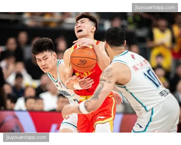 孙铭徽场均6.3次助攻 广厦队挡拆组合威力依旧